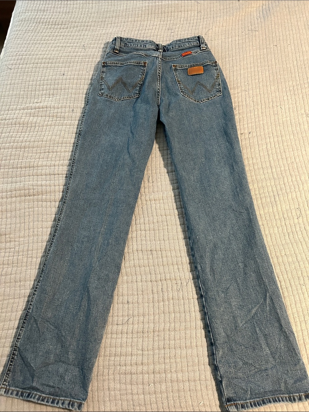Wrangler Women's Light Blue Straight-Leg Jeans